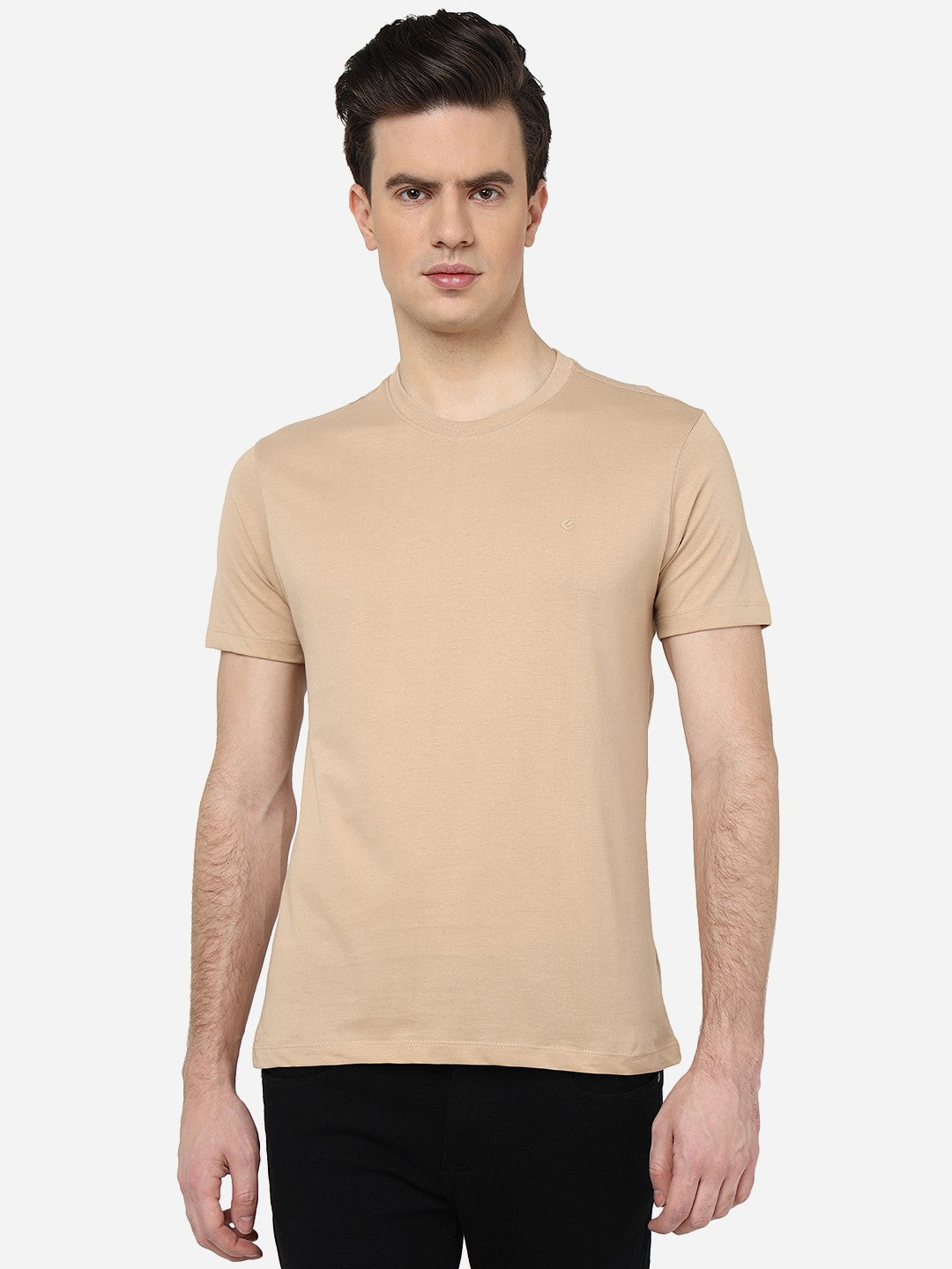 Beige Solid Slim Fit T-Shirt | pehervi