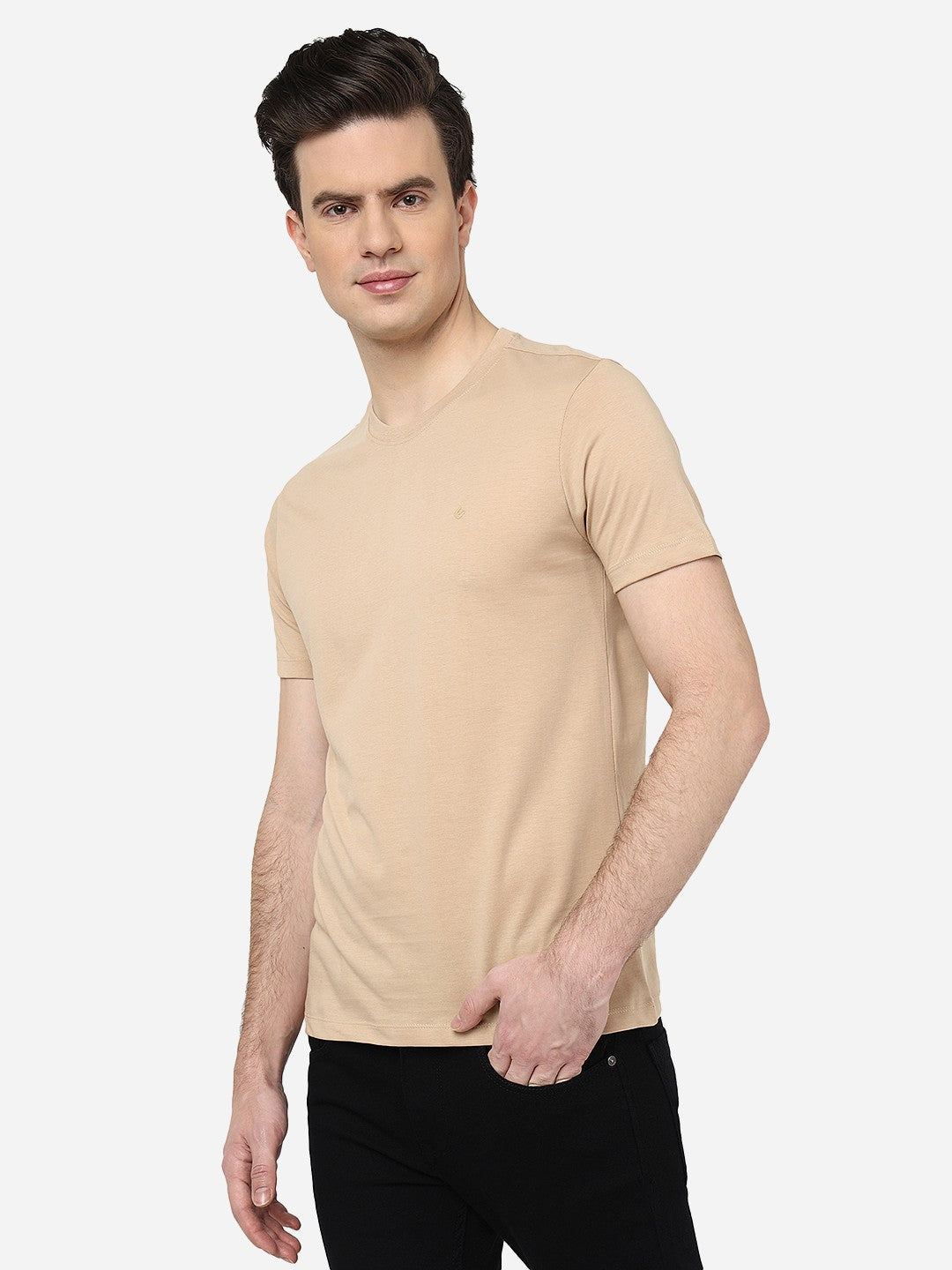 Beige Solid Slim Fit T-Shirt | pehervi
