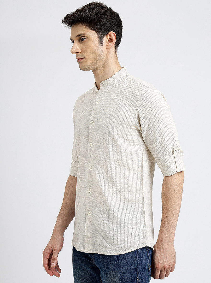 Beige Solid Slim Fit Casual Shirt | pehervi