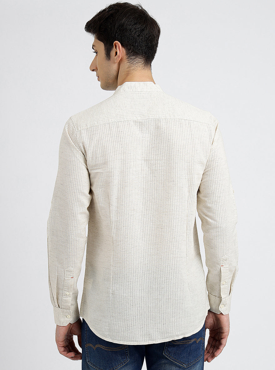 Beige Solid Slim Fit Casual Shirt | pehervi
