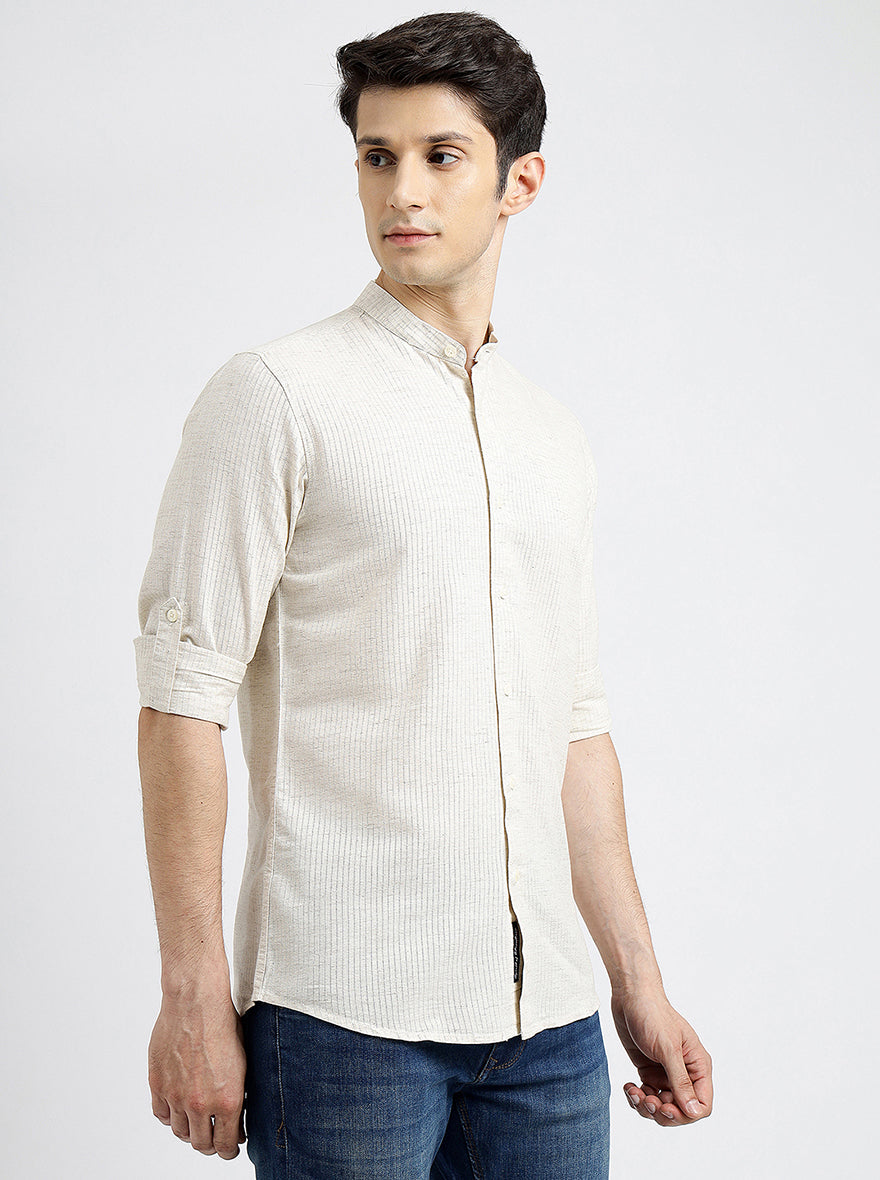 Beige Solid Slim Fit Casual Shirt | pehervi