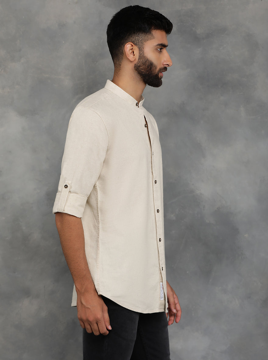 Beige Solid Slim Fit Casual Shirt | pehervi