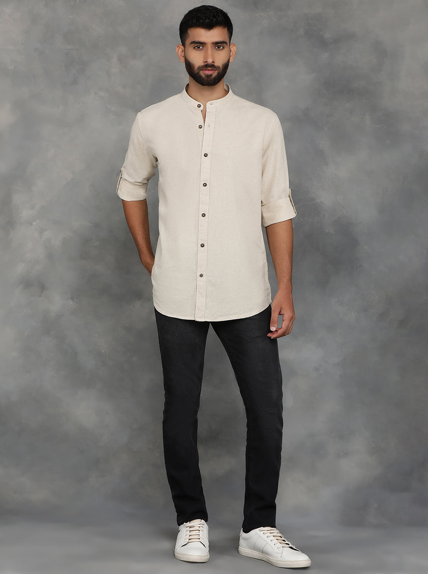 Beige Solid Slim Fit Casual Shirt | pehervi