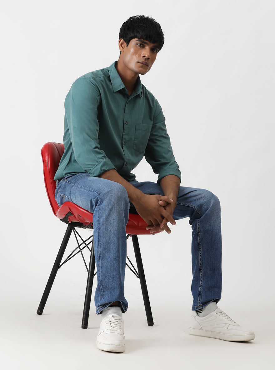 Green Solid Slim Fit Casual Shirt | pehervi
