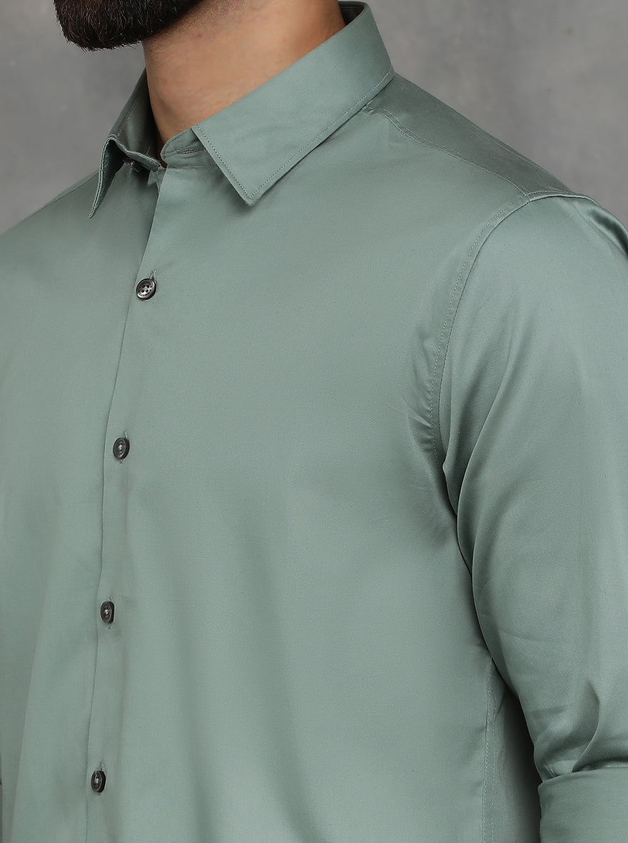 Green Solid Slim Fit Casual Shirt | pehervi