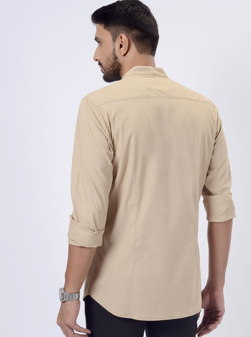 Beige Solid Regular Fit Casual Shirt | pehervi