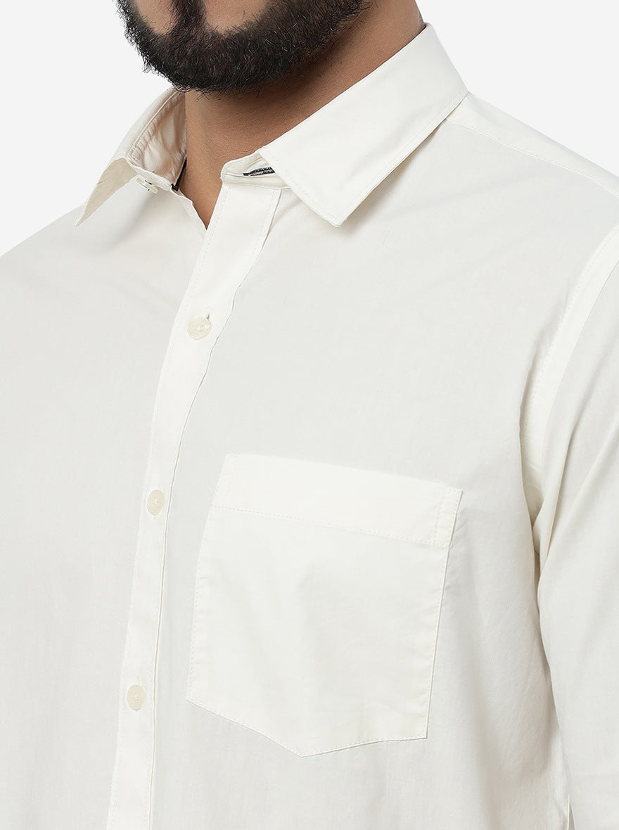 Cream Solid Smart Fit Semi Casual Shirt | Pehervi